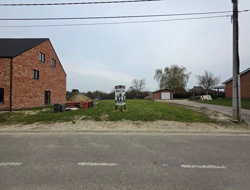                                        Terrain à bâtir à vendre à Hoeleden, € 149.000
