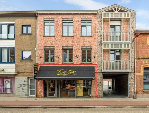                                        Commercieel Gebouw te koop in Lint, € 239.000
