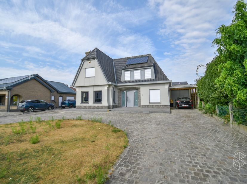 Maison à louer
                    à 8730 Oedelem