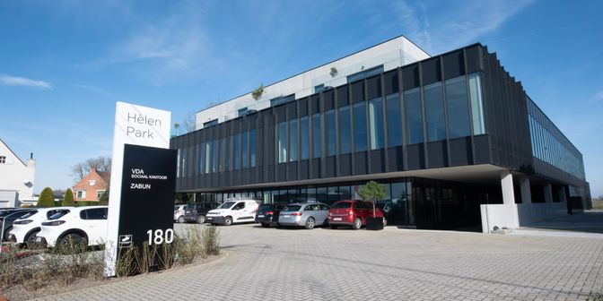 Bien professionnel à louer à Vijfseweg 180, 8790 Waregem