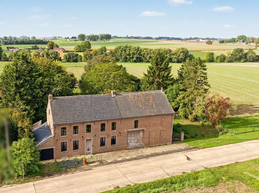 Huis te koop in ,
                    1541 Sint-Pieters-Kapelle