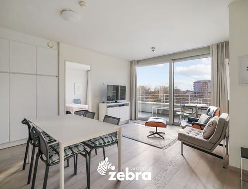                                         Appartement à vendre à Deinze, € 235.000
