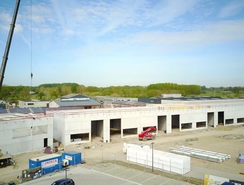                                         Magazijn zonder bureel te koop in Lede, € 391.050
