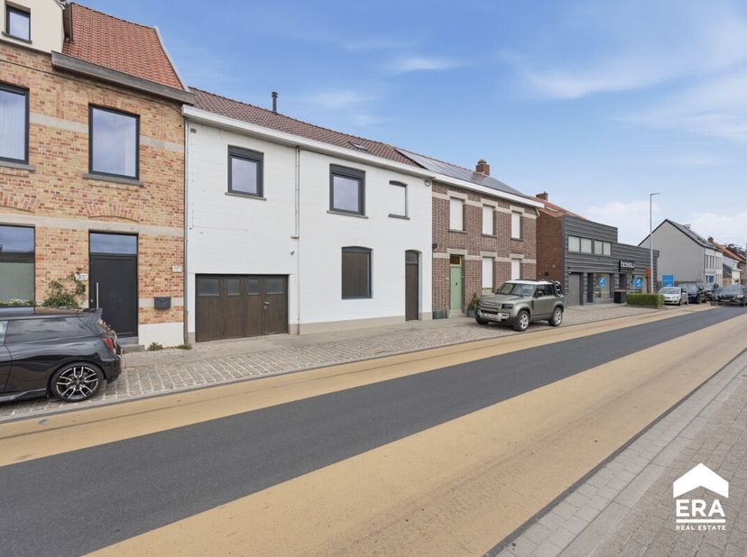 Huis te koop in Hogestraat 102,
                    8830 Hooglede