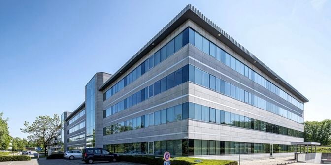 Bien professionnel à louer à Bedrijvenlaan 1, 2800 Mechelen
