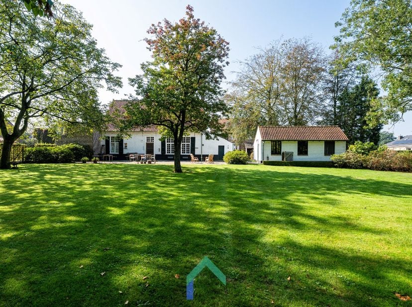 Maison à vendre à Veldestraat 57,
                    9850 Merendree