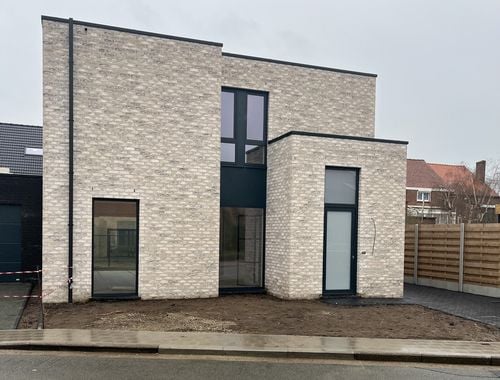                                         Maison à vendre à Sint-Michiels, € 585.000
