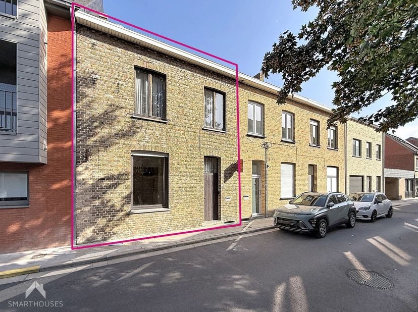 Maison à vendre à Schuttelaerestraat 3,
                    8900 Ieper
