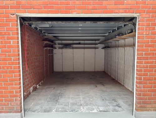                                        Garage te huur in Nieuwpoort, € 140
