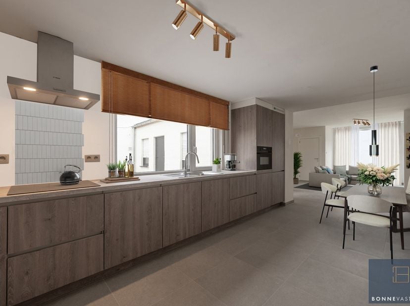 Deze woning is FUTUREPROOF. Ze werd volledig smaakvol en energetisch gerenoveerd én met z’n gelijkvloerse slaapkamer en badkamer biedt deze woning u d