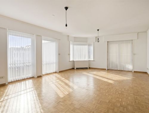                                         Appartement te koop in Aalter, € 249.000
