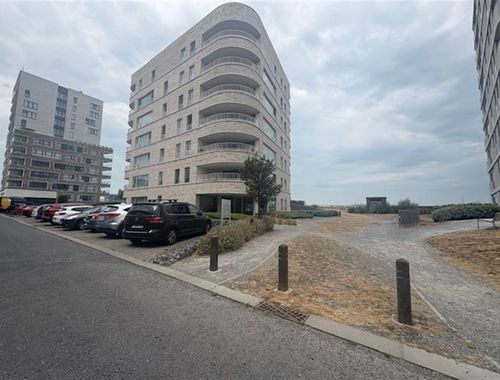                                         Place de stationnement à louer à Bredene, € 100
