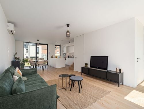                                         Maison jumelée à vendre à Sint-Lievens-Esse, € 325.000

