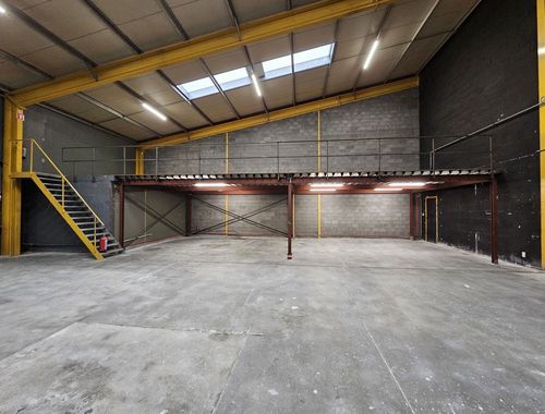                                         Bedrijfsgebouw te huur in Boom, € 1.957

