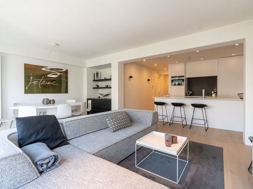 Appartement te koop in Koningslaan 206 bus 41,
                    8300 Knokke