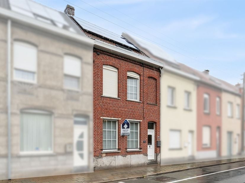 Huis te koop in tuinstraat 45,
                    8530 Harelbeke
