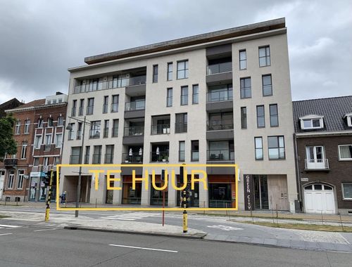                                        Bien commercial à louer à Hasselt, € 11.500
