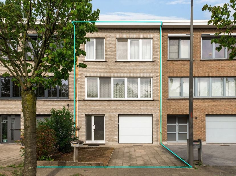 Huis te koop in Ijsvogelstraat 61,
                    2170 Merksem