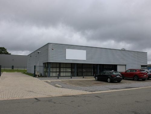                                         Bedrijfsgebouw te huur in Zonhoven, € 3.000
