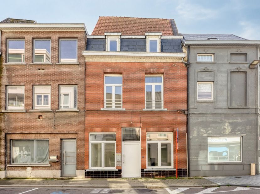 Huis te koop in Denderstraat 56,
                    9500 Geraardsbergen