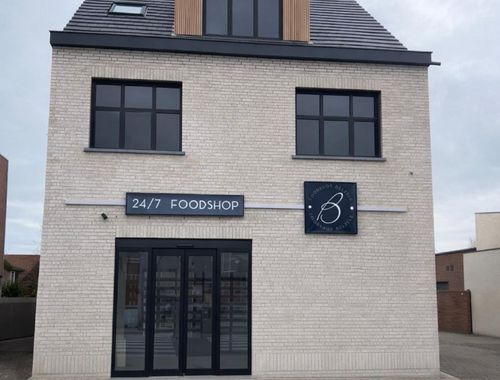                                         Appartement à vendre à Evergem, € 325.000
