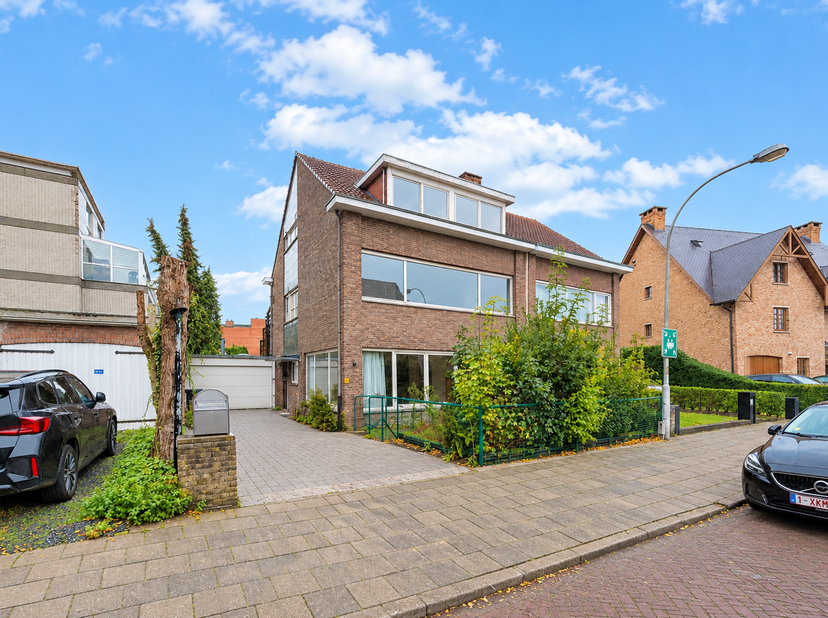 Appartement te koop in De Zwaan 1,
                    2930 Brasschaat