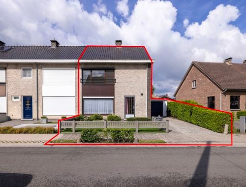                                         Woning te koop in Rijkevorsel, € 349.000
