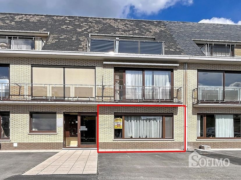 Appartement te koop in Diksmuidsesteenweg 316 bus 2,
                    8800 Roeselare