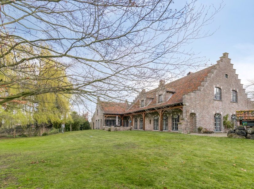 Maison à vendre
                    à 9910 Knesselare