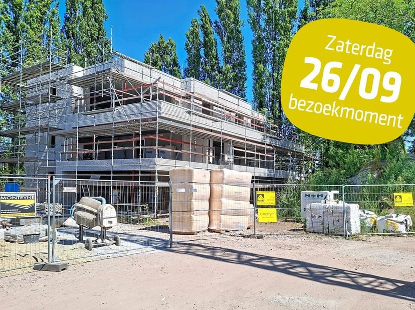 Residentie Vici is gelegen in de Stationsstraat en residentie B bevat 8 appartementen, gelegen vlakbij de oude spoorwegbedding.<br />
Eyecatcher van h
