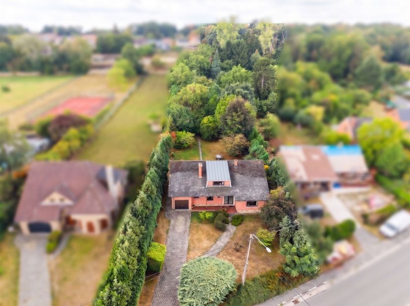 Maison à vendre à Rue de Péruwelz 109,
                    7321 Blaton
