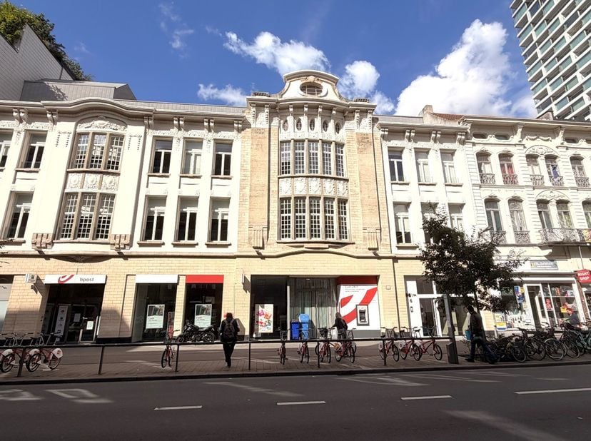 Bedrijfsvastgoed te huur in Quellinstraat 6 bus v3,
                    2018 Antwerpen