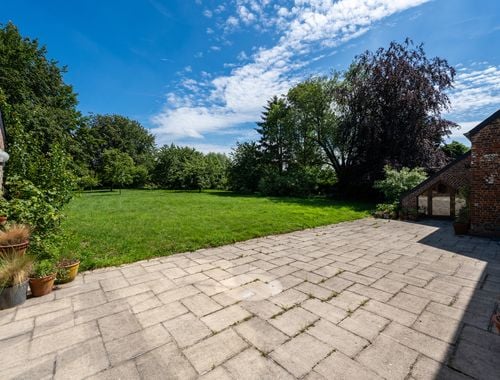                                         Woning te koop in Loupoigne, € 925.000
