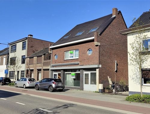                                         Bien commercial à vendre à Lanaken, € 299.000
