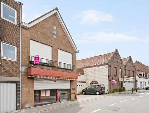                                         Gemengd gebruik te koop in Lauwe, € 430.000
