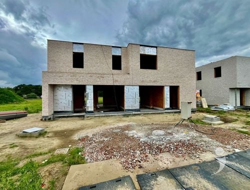                                         Woning te koop in Begijnendijk, € 449.500
