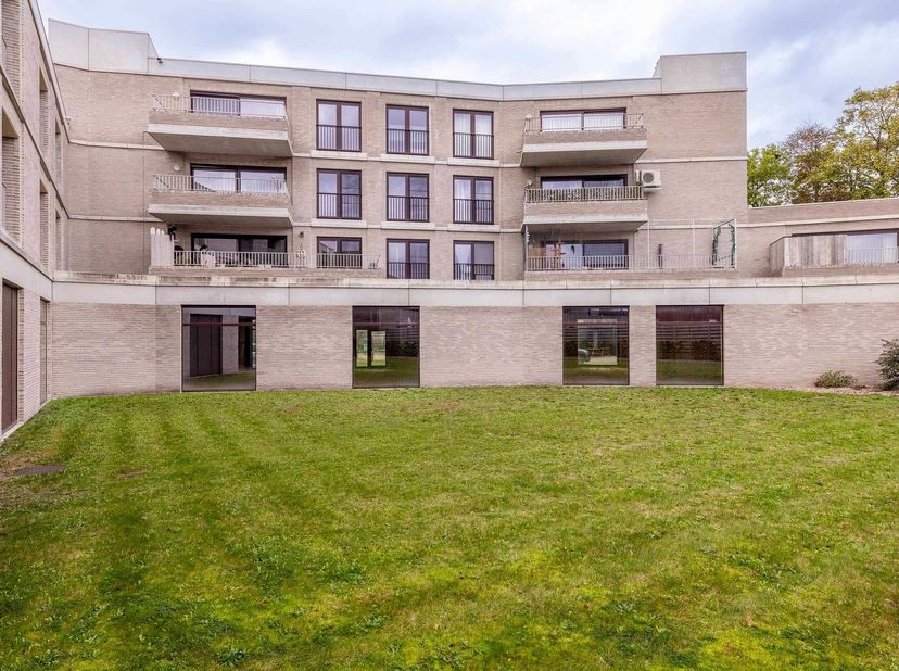 A vendre : 147,99 m² d'espace commercial dans un emplacement de choix Residentie Aleidis<br />
<br />
Découvrez ce nouvel espace commercial d'une su
