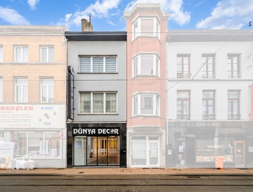                                         Commerce à vendre à Gent, € 699.000
