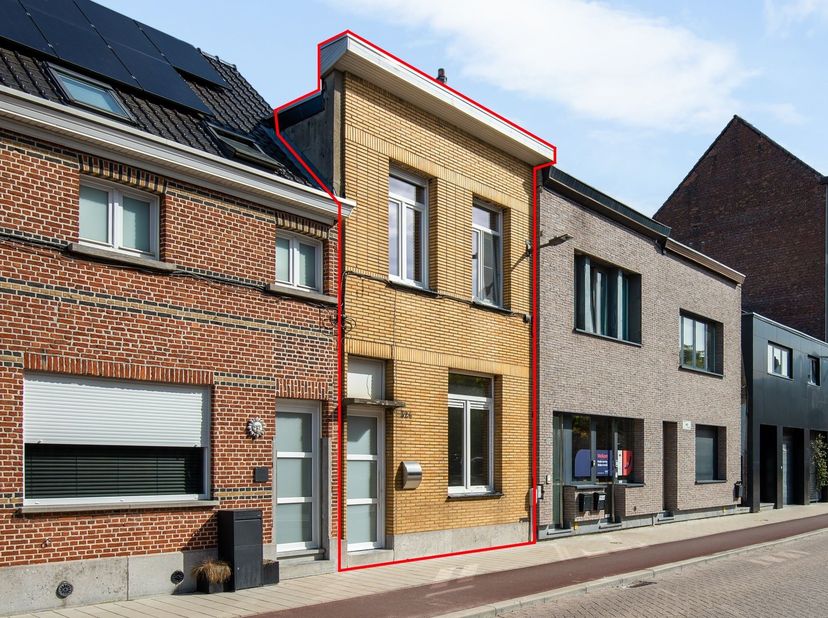 Huis te koop in Heistraat 324,
                    2610 Wilrijk