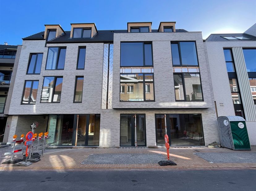 Project te koop in Stationsstraat 16,
                    8020 Oostkamp