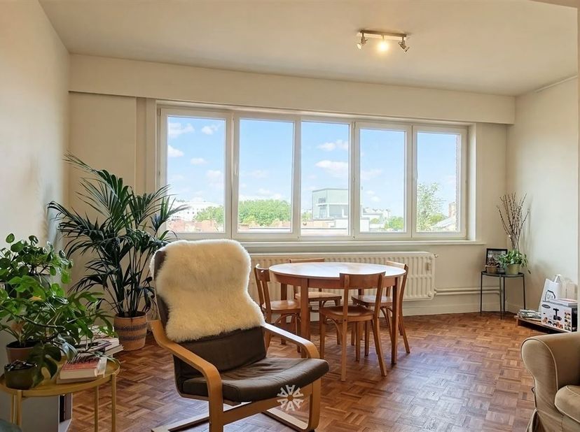 Appartement te huur in Sportstraat  153,
                    9000 Gent