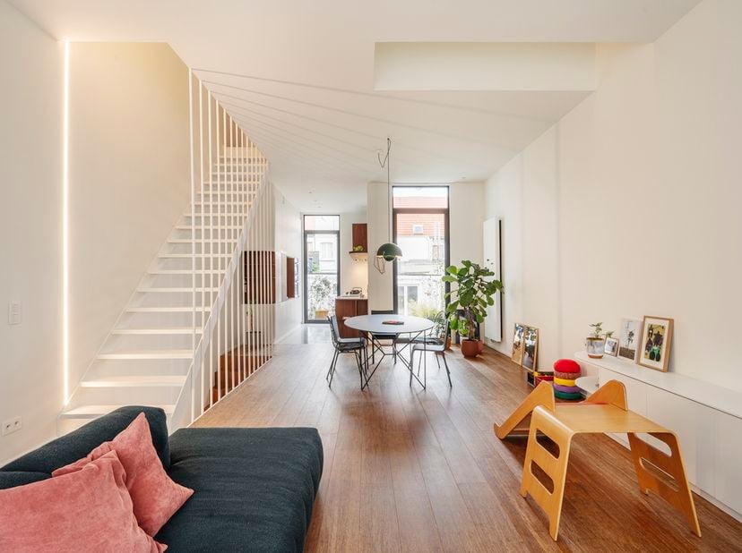 Op zoek naar een gezellige thuis met comfort, stijl én een topligging? In de Statiestraat ben je aan het juiste adres!<br />
Bij het betreden kom je t