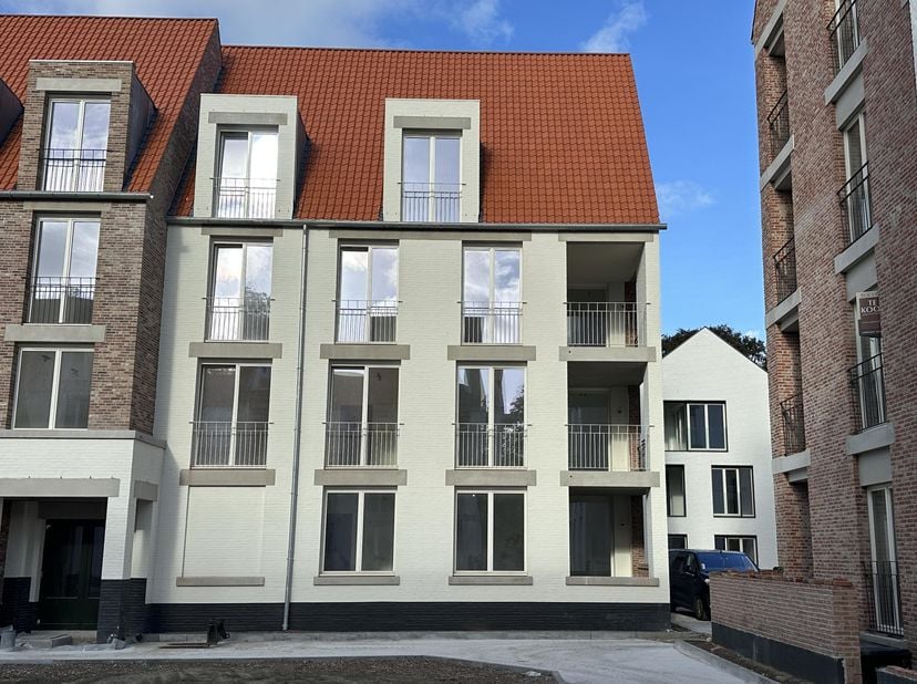 Appartement te huur in Sint-Juliaansplein,
                    8000 Brugge