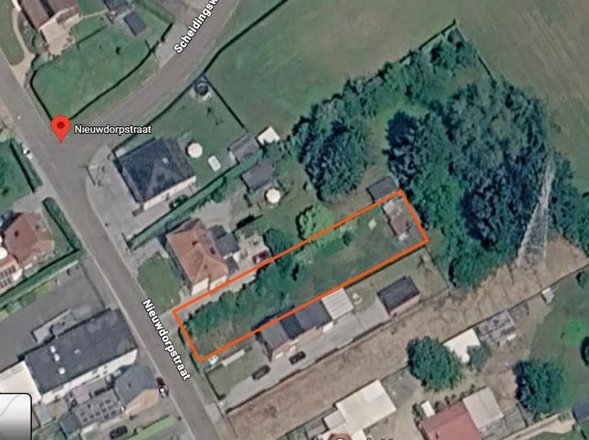 Grond te koop in Nieuwdorpstraat 16,
                    3600 Genk
