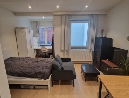                                         Studio te huur in Leuven, € 880
