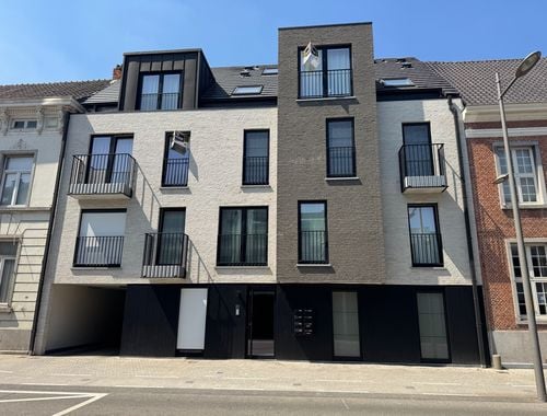                                         Appartement te koop in Sint-Gillis-Waas, € 450.000
