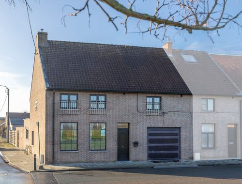                                         Woning te koop in Eeklo, € 499.000

