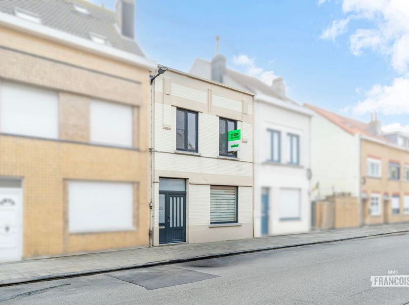 Huis te koop in Oudstrijdersstraat 22,
                    8370 Blankenberge