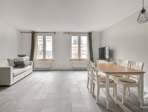                                         Appartement à vendre à Bruxelles, € 300.000
