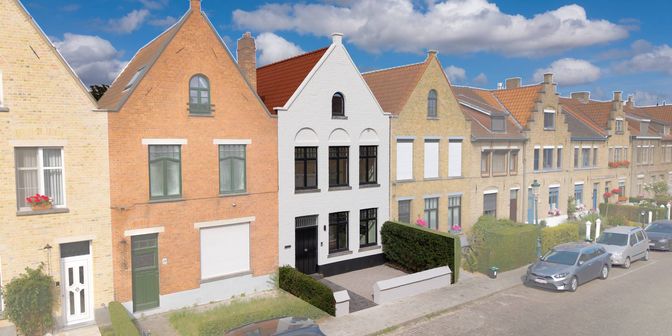 Maison à vendre à Albrecht Rodenbachstraat 22, 8000 Brugge